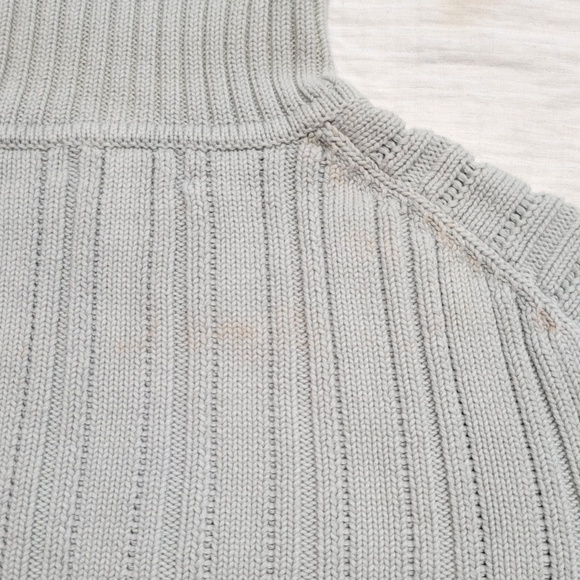 Banana Republic Light Gray Turtleneck 100% Cotton Sweater Men Medium-Large - Picture 6 of 8